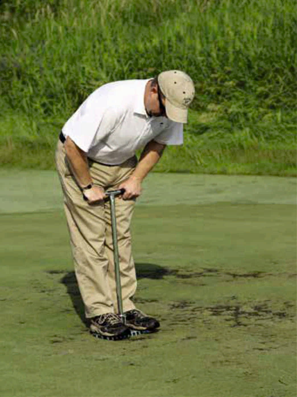 Spot overseeder for preparing soil for post-sowing
